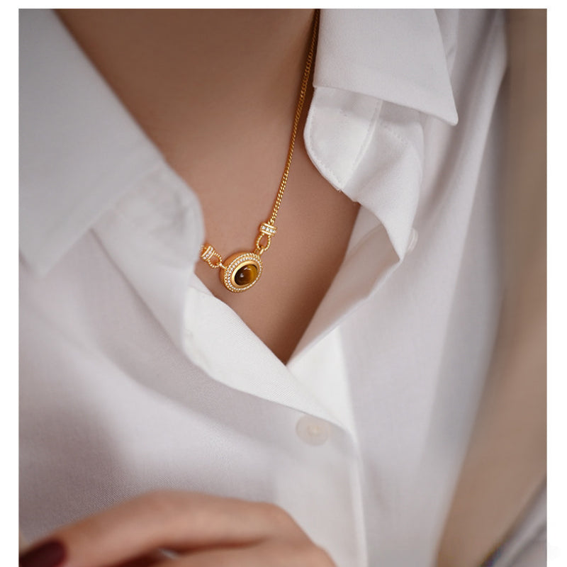 Natural Tiger Eye Stone Necklace — Vintage Roman Texture Button Clasp
