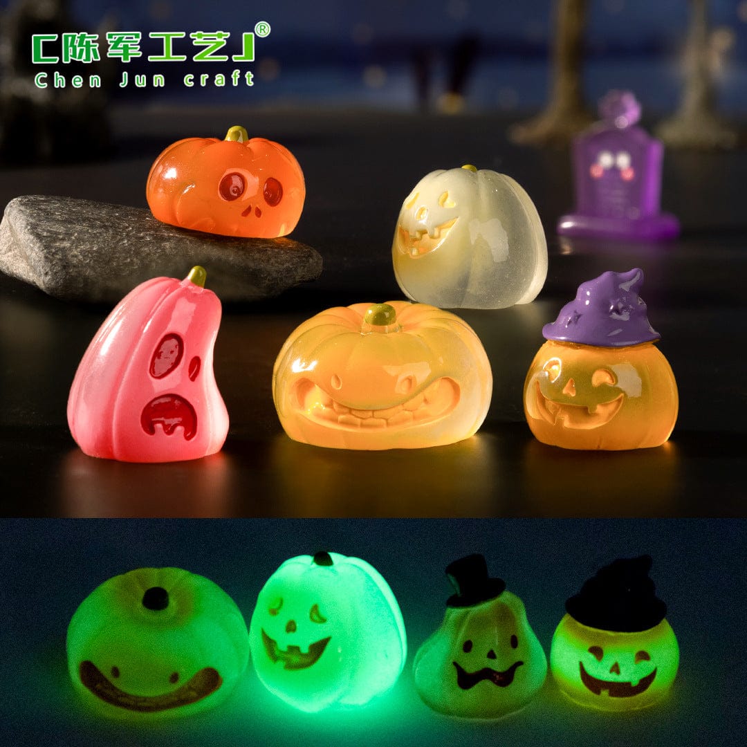 Luminous halloween matching game -open in live