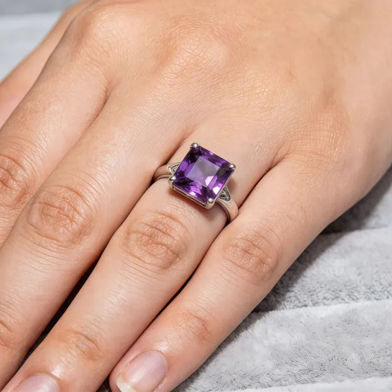 Elegant Princess Natural Amethyst Ring