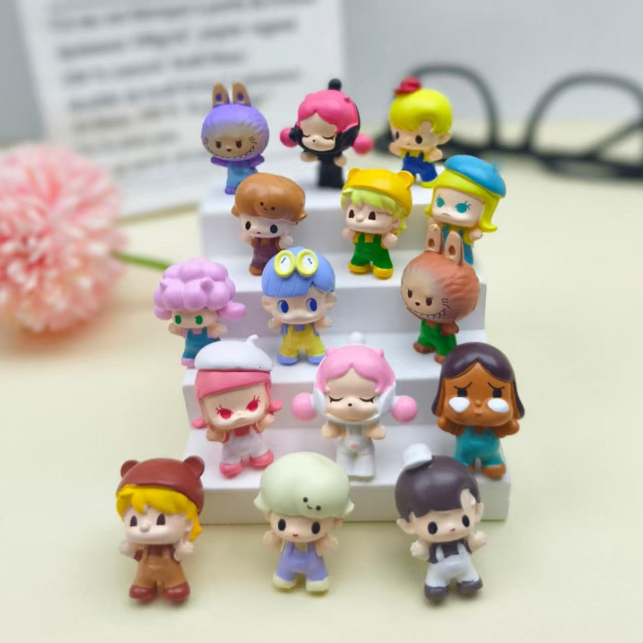 Labubu-set by set selection