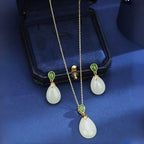 Collier en jade Hetian naturel Eternal Grace