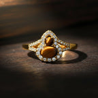 Boucles d'oreilles et bague en œil de tigre doré Maillard en forme de calebasse — Bijoux porte-bonheur en cristal