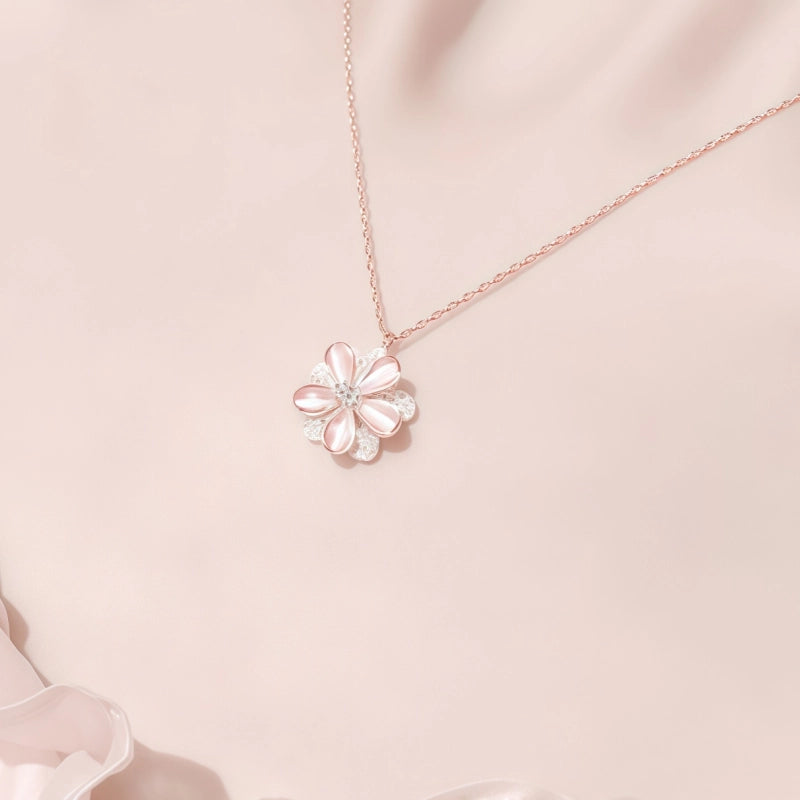 Collier Fleur de Cerisier Rose avec Chaîne de Clavicule Premium en Argent Pur Rotative