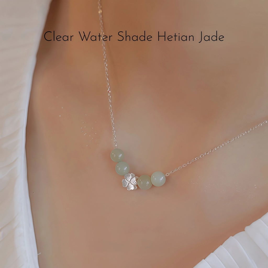 Collier à ajustement facile en quartz clair - Pureté intérieure et expression claire