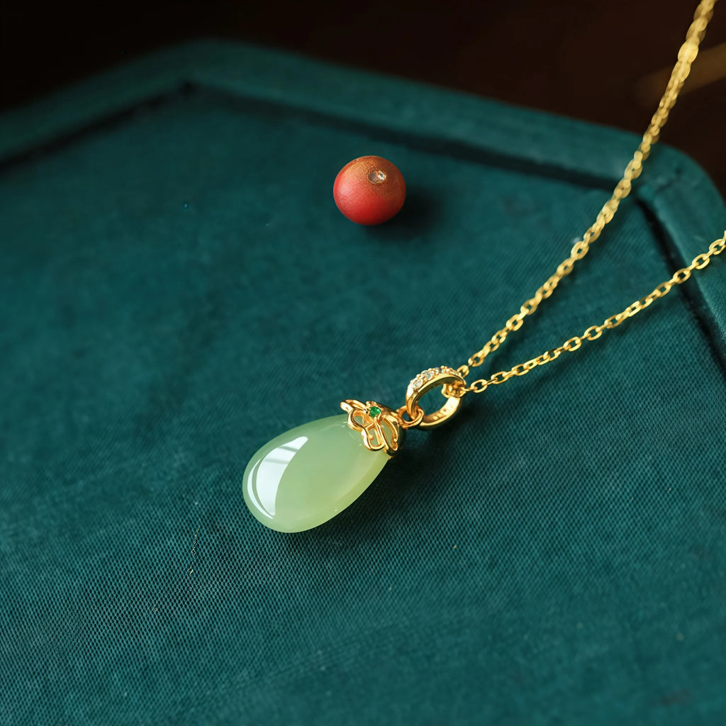 Collier à ajustement facile en quartz clair - Pureté intérieure et expression claire