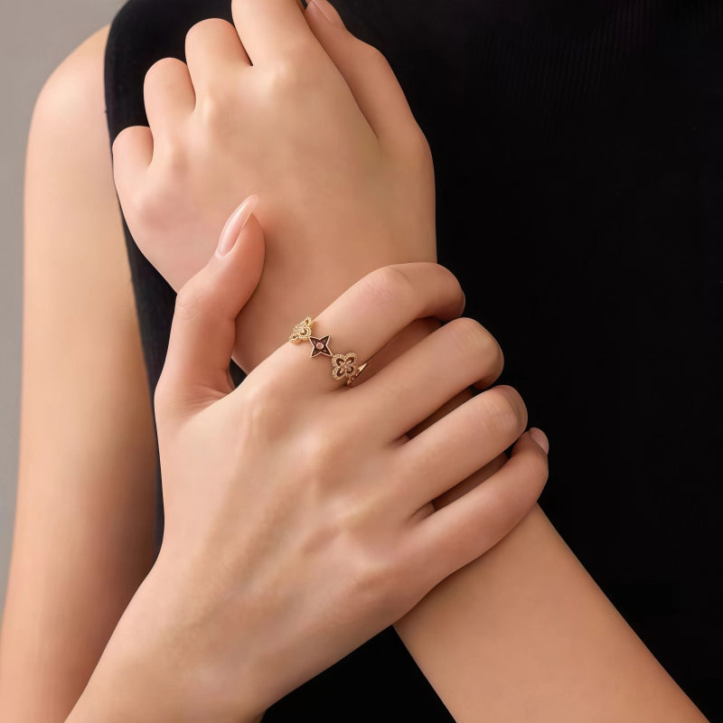 Lucky Star Clover Ring - Guided by Stars, Guarded by the Clover