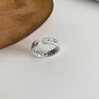 Bague en améthyste naturelle irrégulière – Calme l'esprit, approfondit l'intuition, attire la paix
