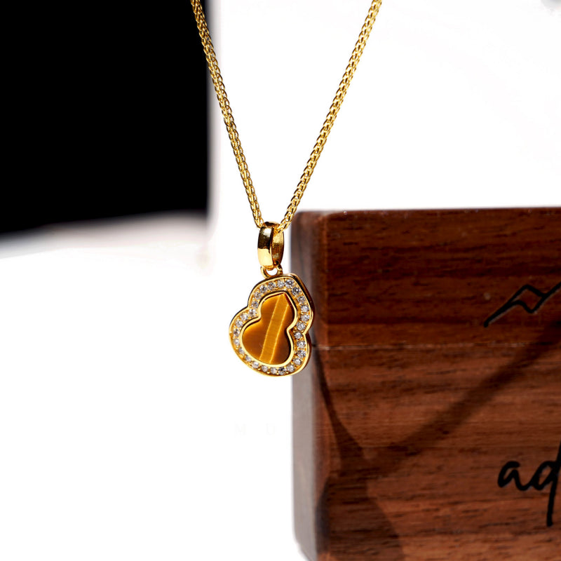Golden Tiger Eye Gourd Necklace — Niche Luxury Crystal Charm for Wealth & Blessing