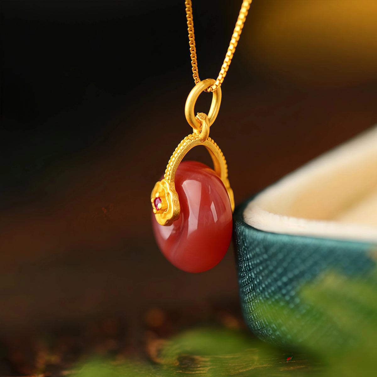 Collier à ajustement facile en quartz clair - Pureté intérieure et expression claire