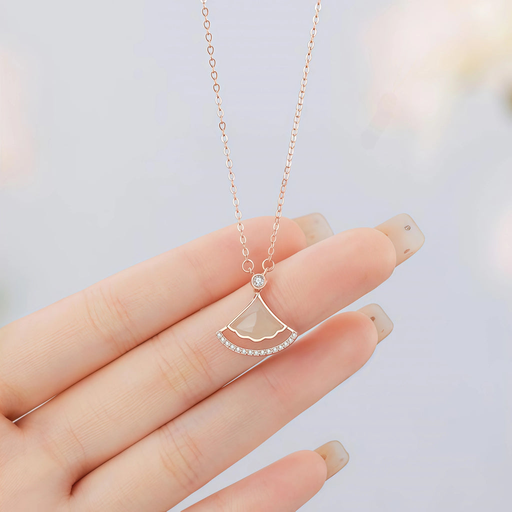 Women Luxury Fan Gemstone Necklace - Gentleness & Peace