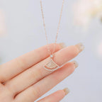 Women Luxury Fan Gemstone Necklace - Gentleness & Peace