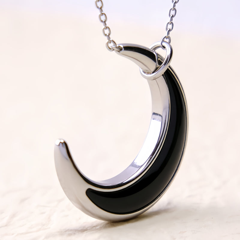 Black Agate Moon Necklace - Carrier of Good Wishes