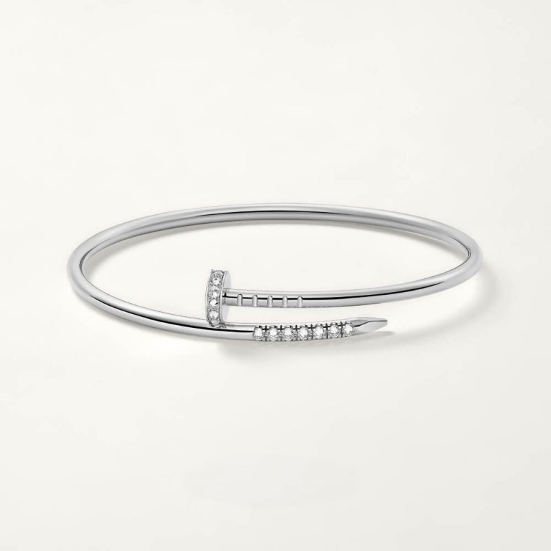 Light Luxury & Versatile Nail Bracelet