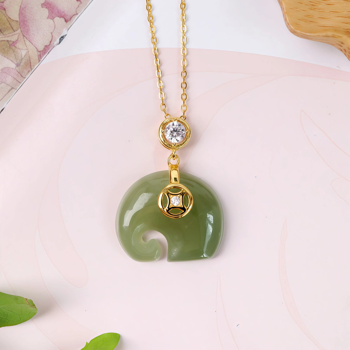 Collier à ajustement facile en quartz clair - Pureté intérieure et expression claire