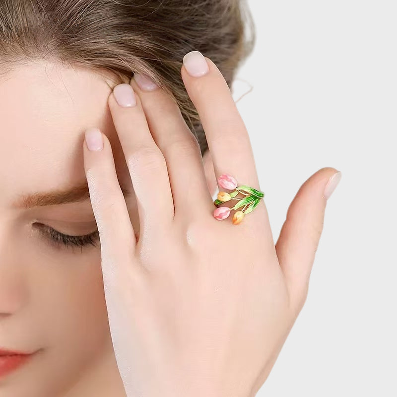 Tulip Fortune Faith Ring – Wear Love, Bloom Luck