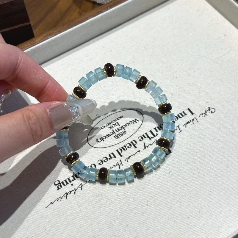 Aquamarine Bracelet-Smooth Expression