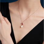 Collier en cristal de quartz clair Pendentif facetté irrégulier