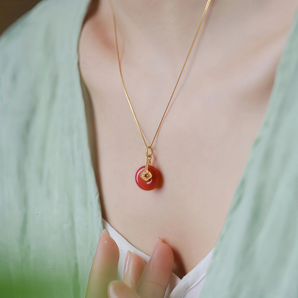 Collier à ajustement facile en quartz clair - Pureté intérieure et expression claire