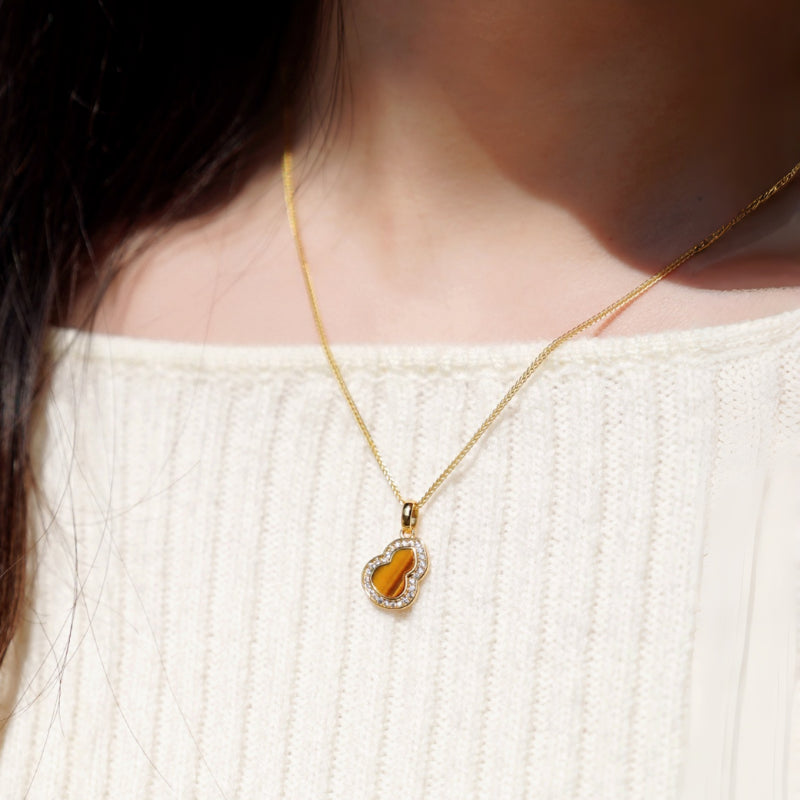 Golden Tiger Eye Gourd Necklace — Niche Luxury Crystal Charm for Wealth & Blessing