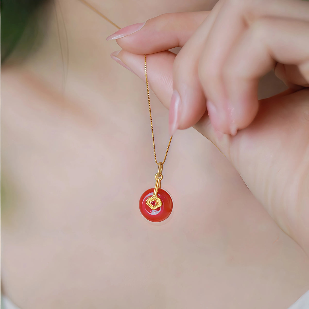 Collier à ajustement facile en quartz clair - Pureté intérieure et expression claire