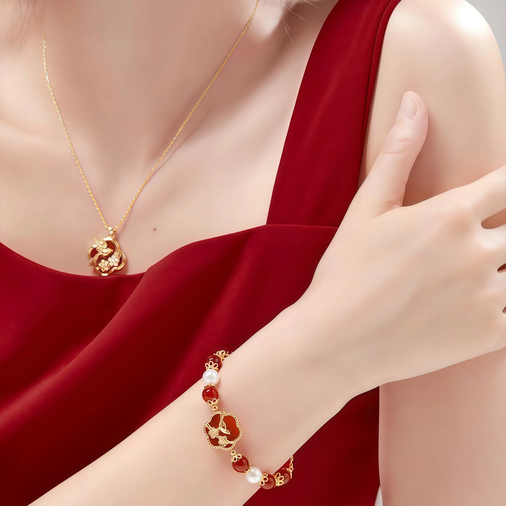 Collier en cristal de quartz clair Pendentif facetté irrégulier