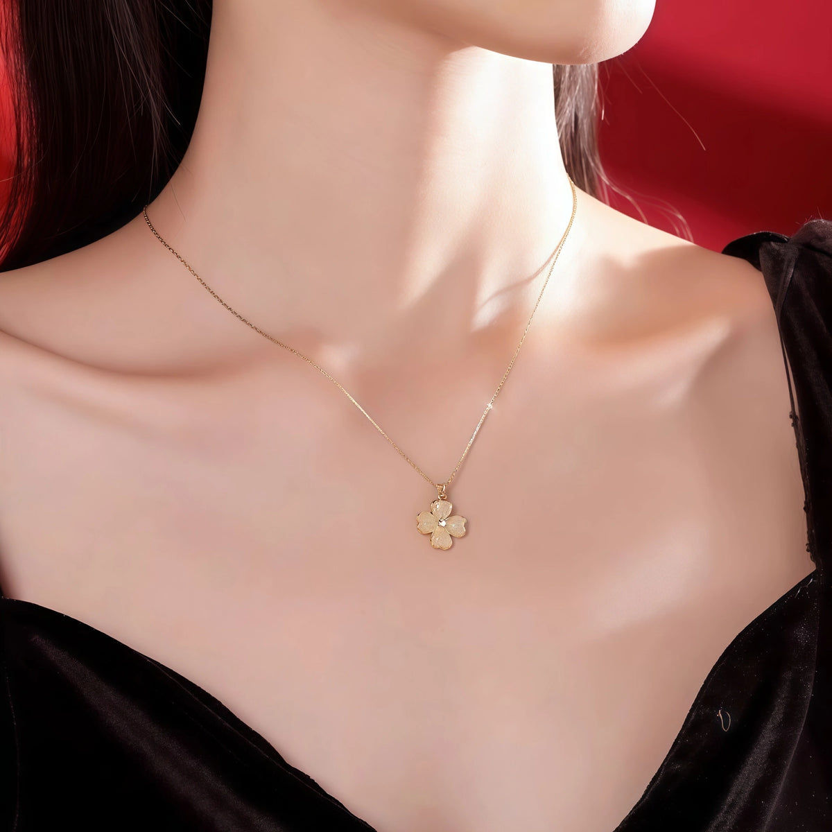 Collier à ajustement facile en quartz clair - Pureté intérieure et expression claire