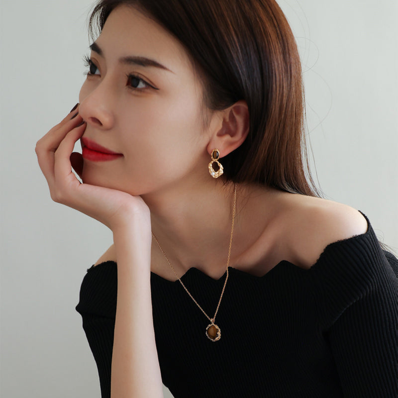 Natural Tiger's Eye Pearl Earrings — Ideal Best Wishes Gift for Mom