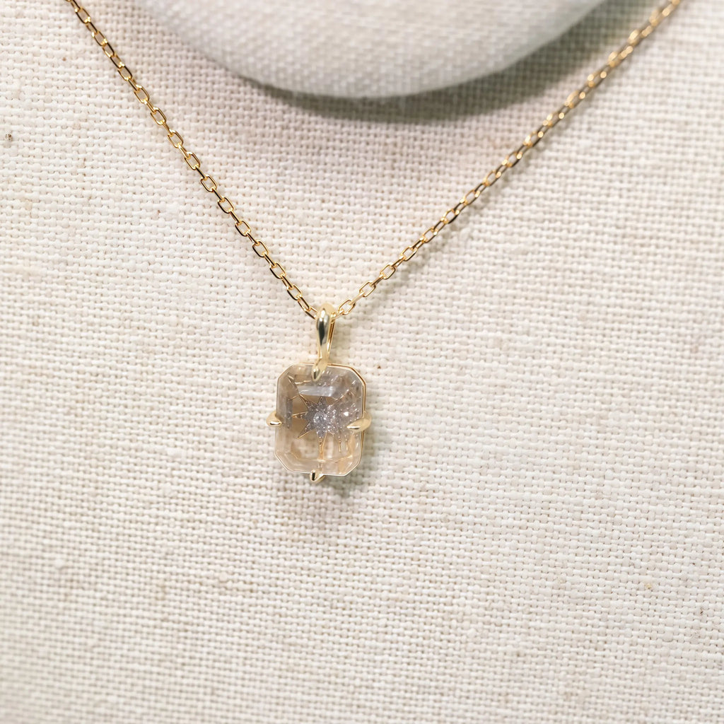 Collier Sakura en jade Hetian
