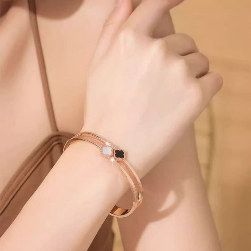 Bracelet papillon en jade Hetian