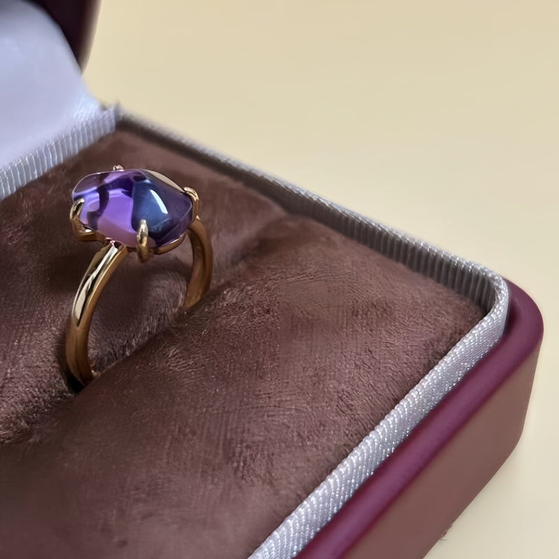 Bague en améthyste naturelle irrégulière – Calme l'esprit, approfondit l'intuition, attire la paix