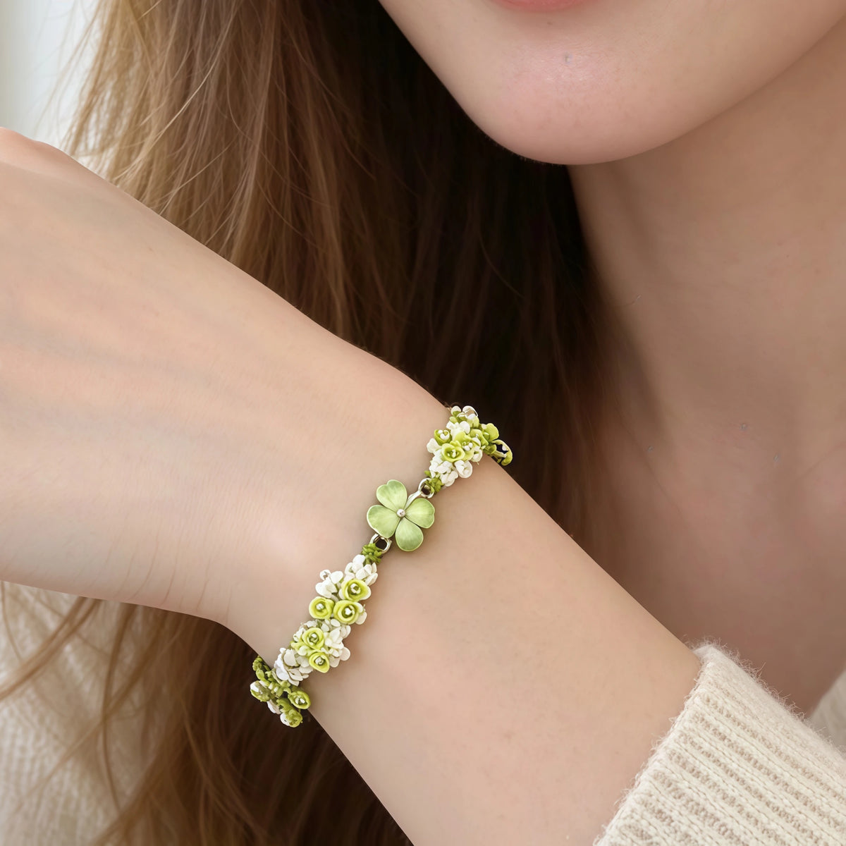 Bracelet tressé floral fait main