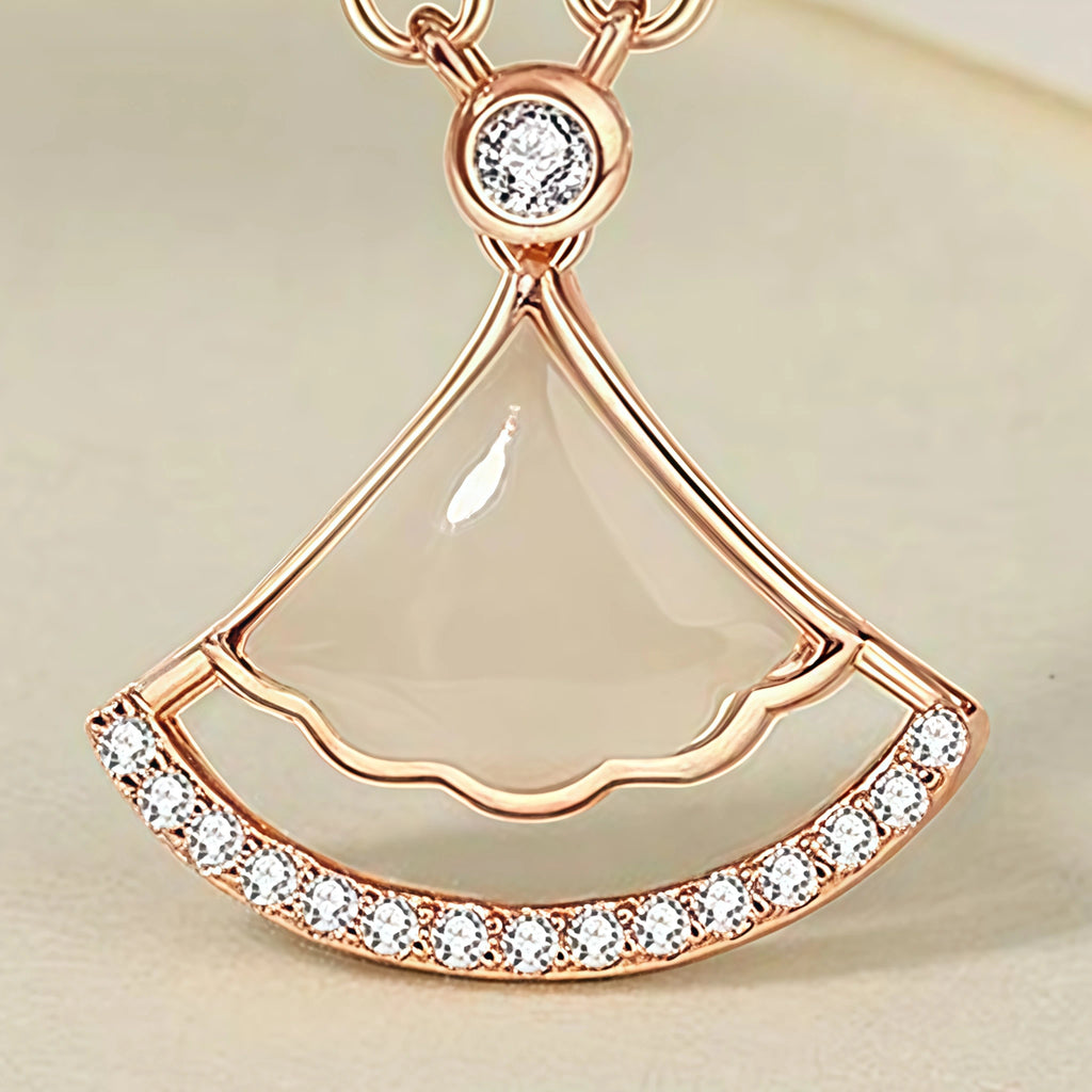 Women Luxury Fan Gemstone Necklace - Gentleness & Peace