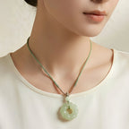 Collier Lotus Dew en jade Hetian naturel