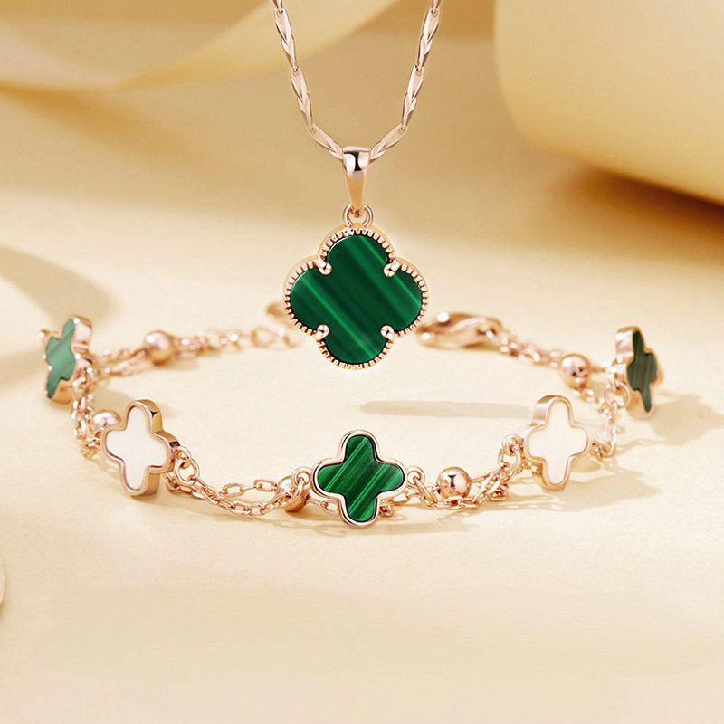 Collier de jade Hetian naturel éclat lunaire