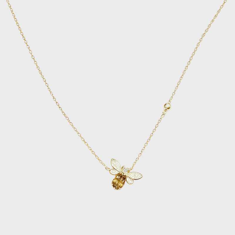 Delicate Bee Citrine Necklace – Wealth Attraction & Sweet Career