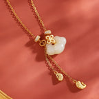 Collier à ajustement facile en quartz clair - Pureté intérieure et expression claire