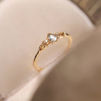 Bague délicate en aigue-marine naturelle en forme de goutte - Énergie positive