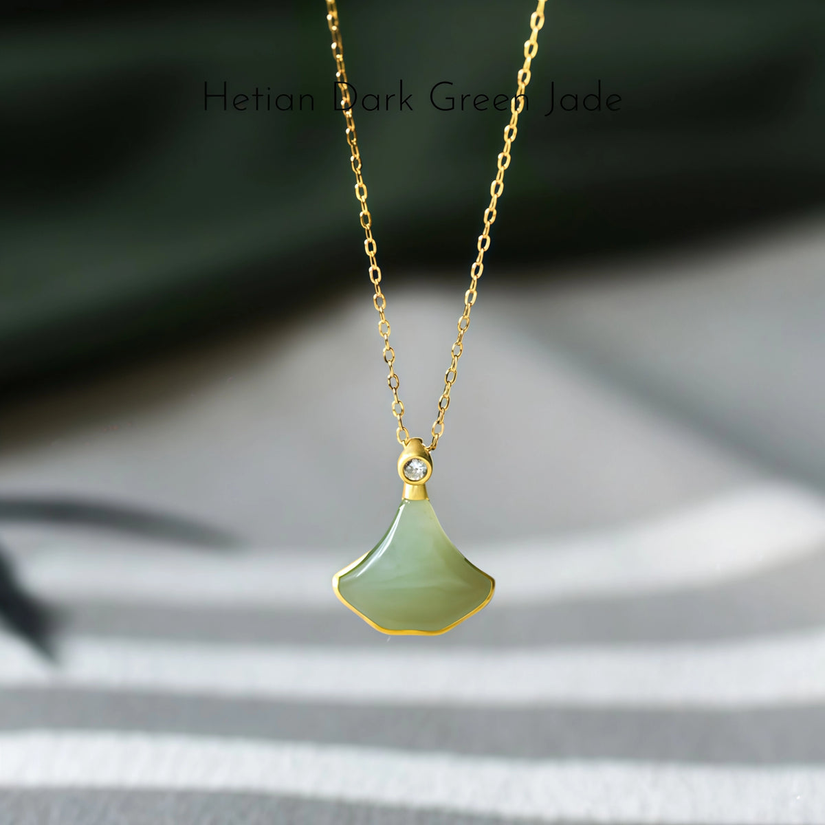 Collier à ajustement facile en quartz clair - Pureté intérieure et expression claire
