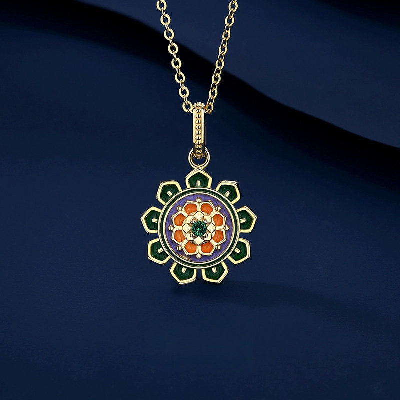 Green Lotus Necklace - Guards Constant Good Fortune