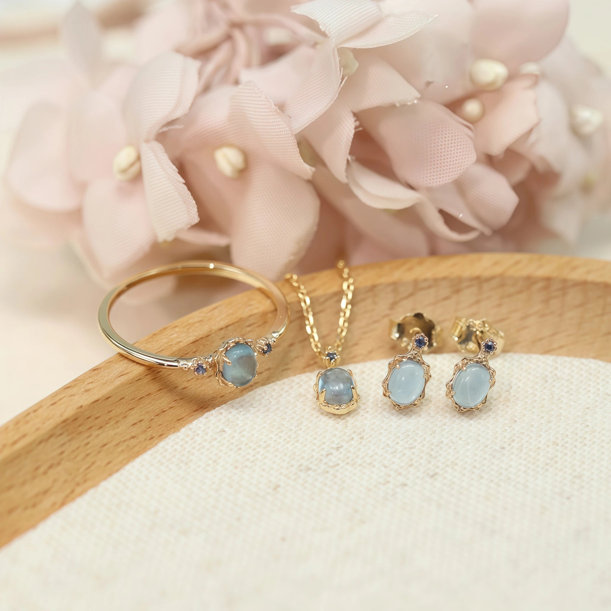Oval Natural Aquamarine 3‑Piece Set - Courage & Peace