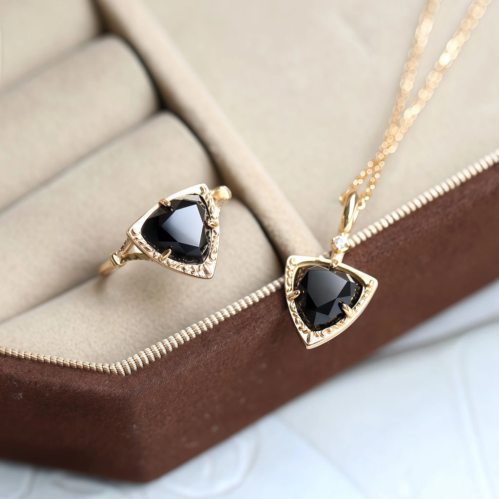 Collier Sakura en jade Hetian
