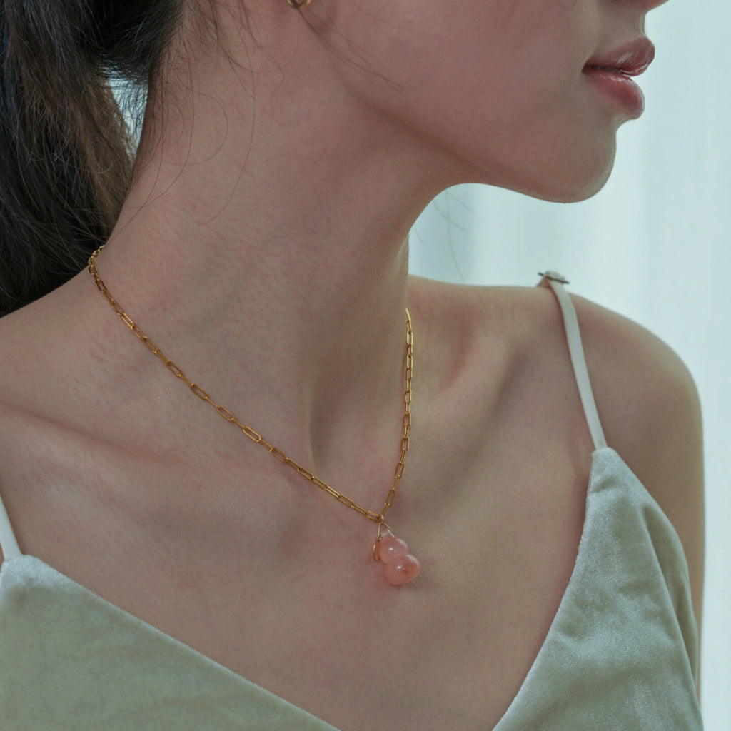 Collier à ajustement facile en quartz clair - Pureté intérieure et expression claire