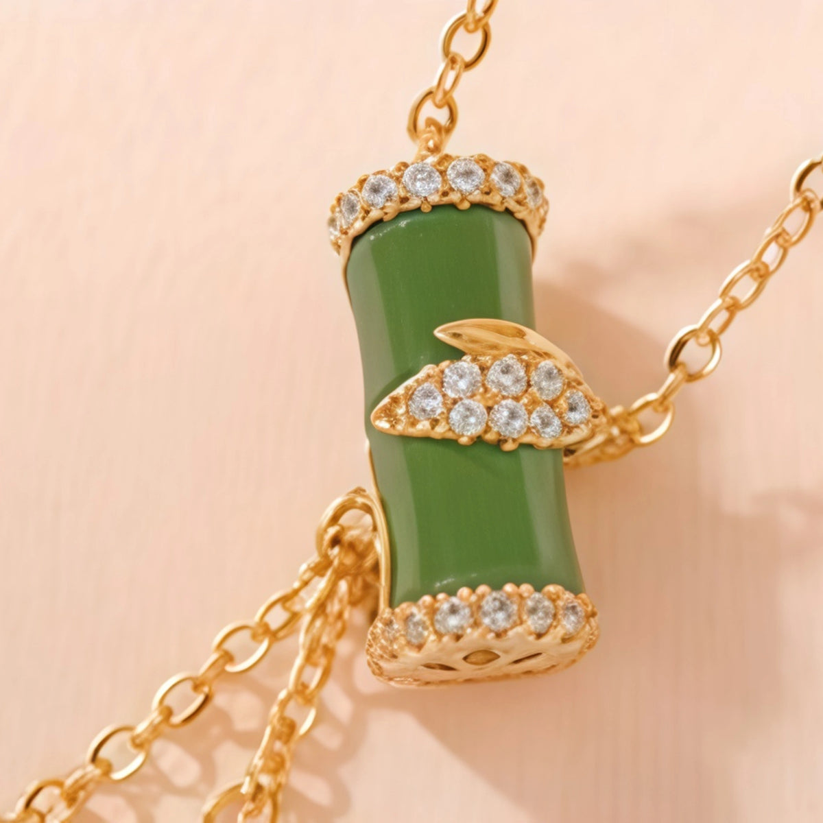 Collier à ajustement facile en quartz clair - Pureté intérieure et expression claire