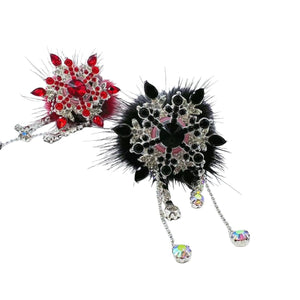 1pc Frost Pendant With Pom Pom