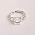 Bague Linka carrée en cristal naturel transparent