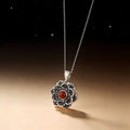 Collier Lotus Flamme