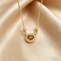 Collier en pierre œil de tigre naturelle — Fermoir à bouton texturé romain vintage