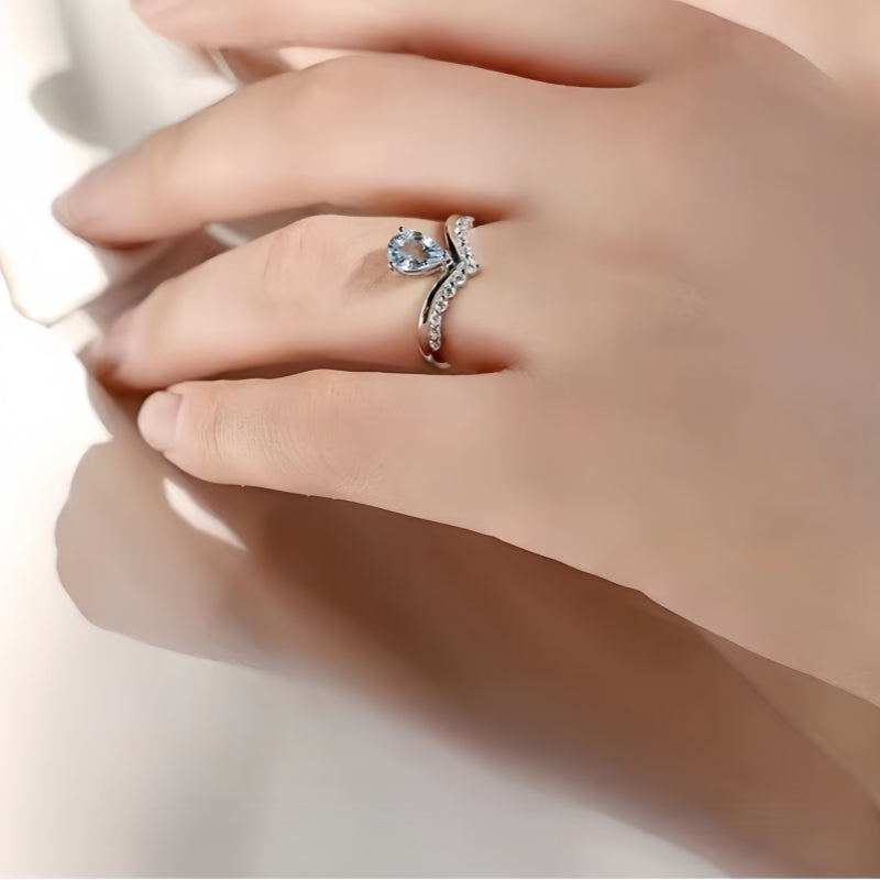 Teardrop Crown Aquamarine Ring - Eloquence & Popularity Booster
