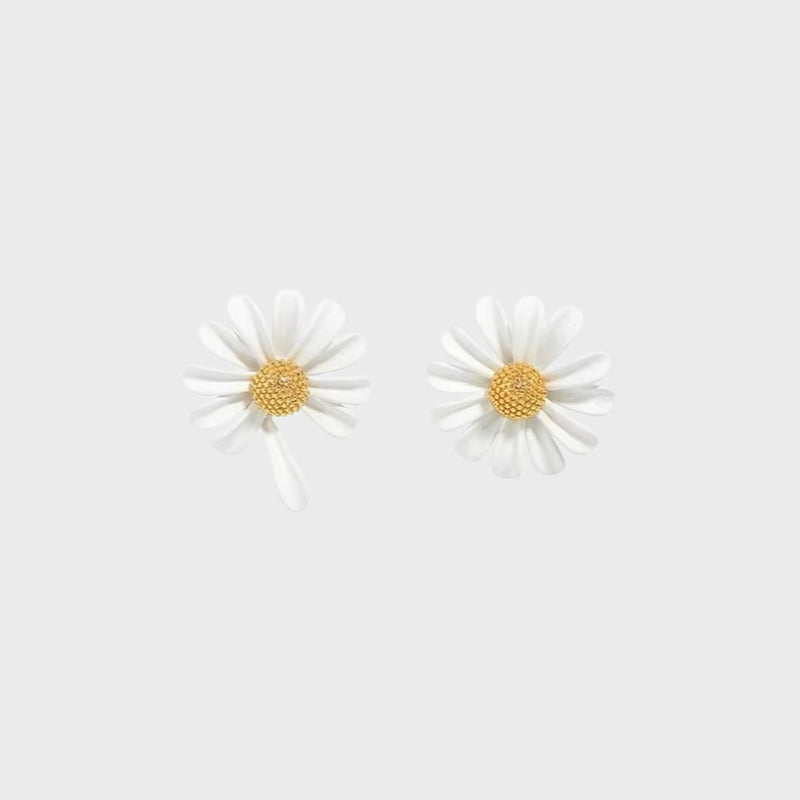 Pure Bloom Earrings