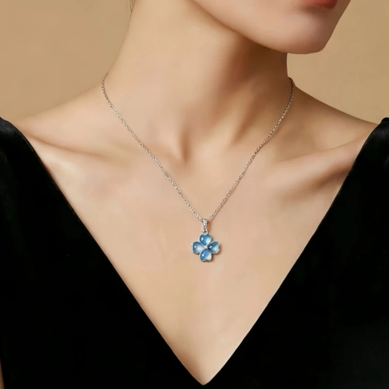 Lun Aqua Necklace